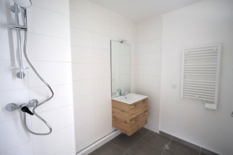 Appartement T3 avec terrasse - Manosque - Réf:119 - N06 - Manosque - Réf. 119 - N06 - Photo 6