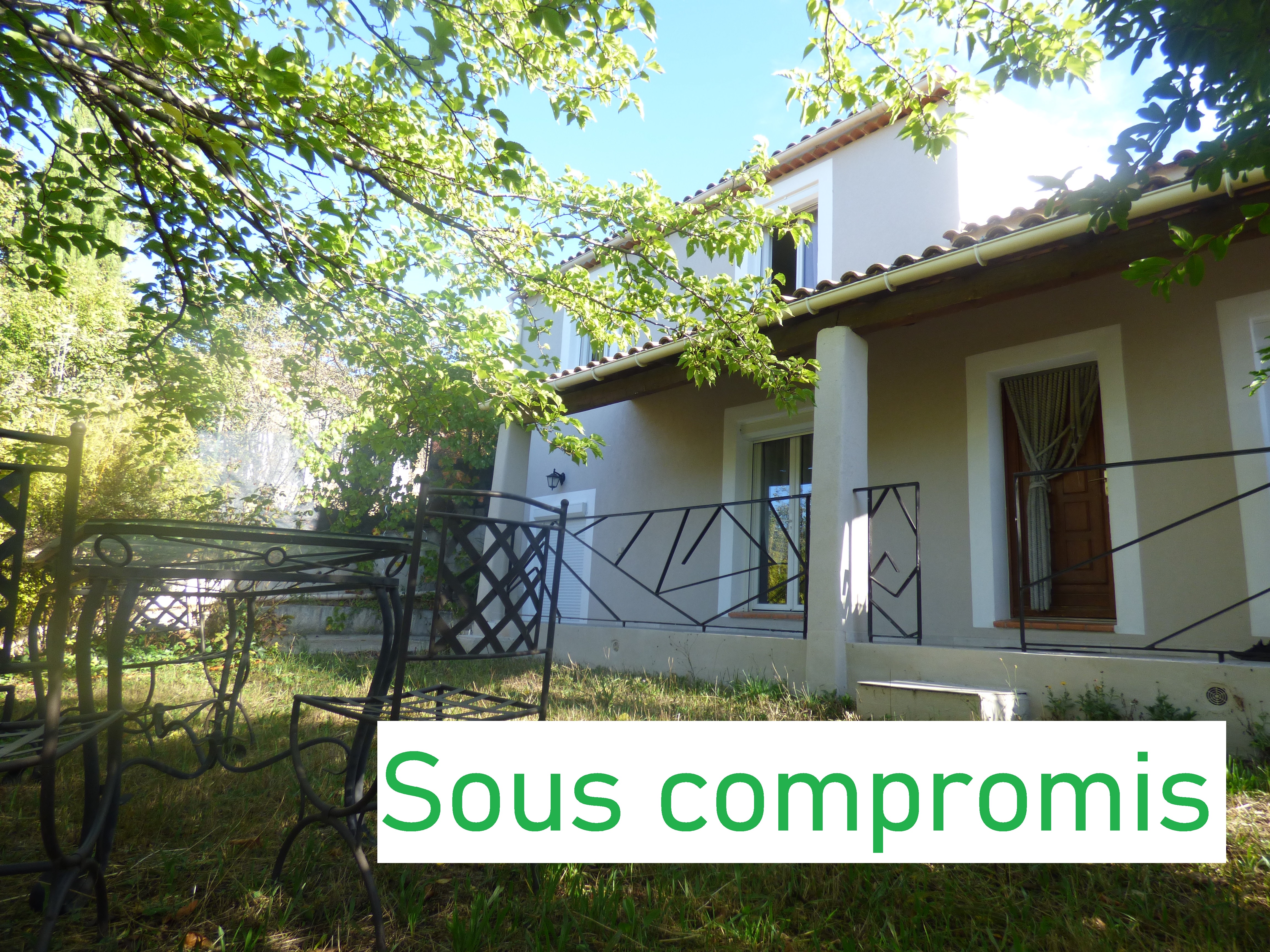Villa t5/6 avec double garage et piscine
