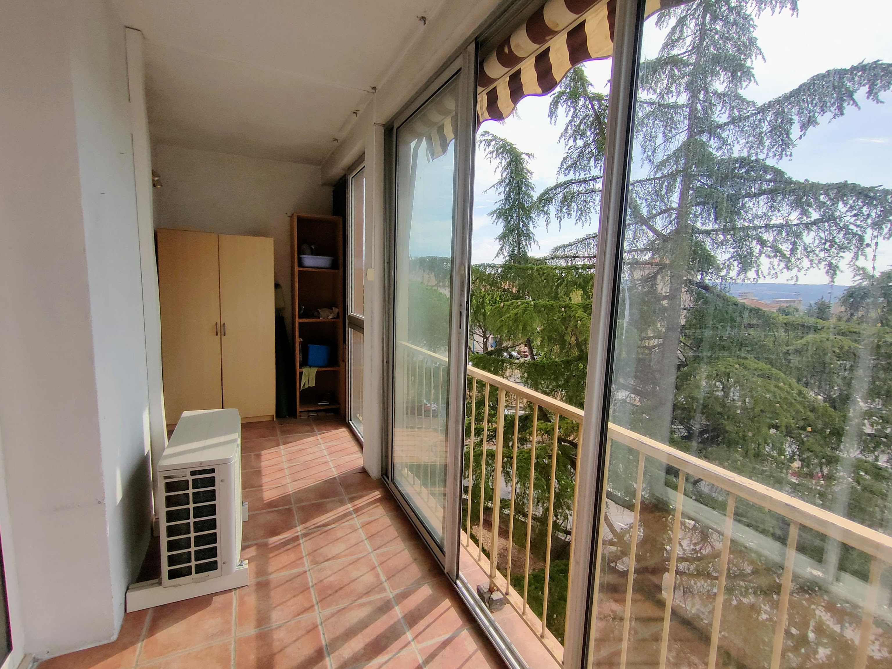 Appartement T3 3ème étage avec ascenceur - Manosque - Réf. 189 - Photo 6