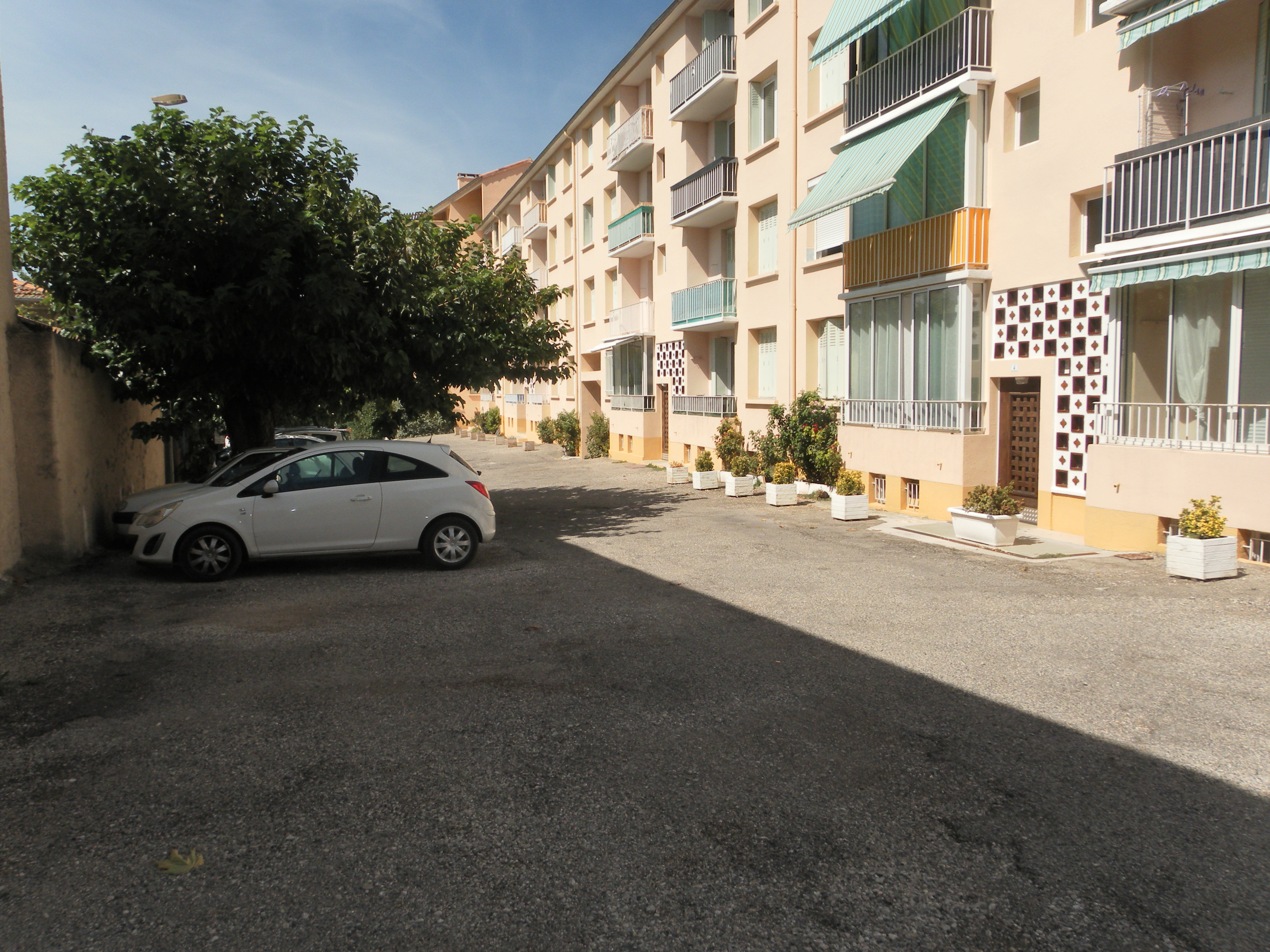 Appartement T4 avec garage, cave et parking