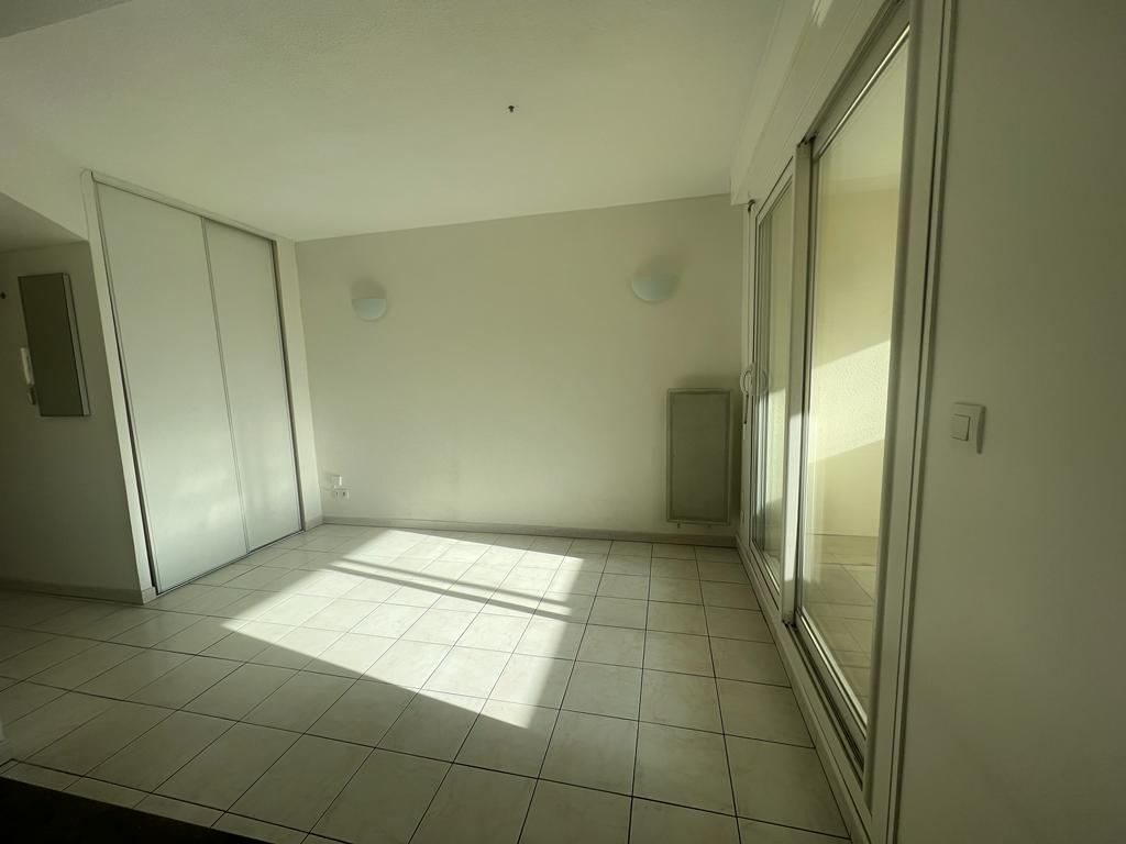 Appartement T2- 32,23m² - Manosque - Réf. 222 - Photo 2