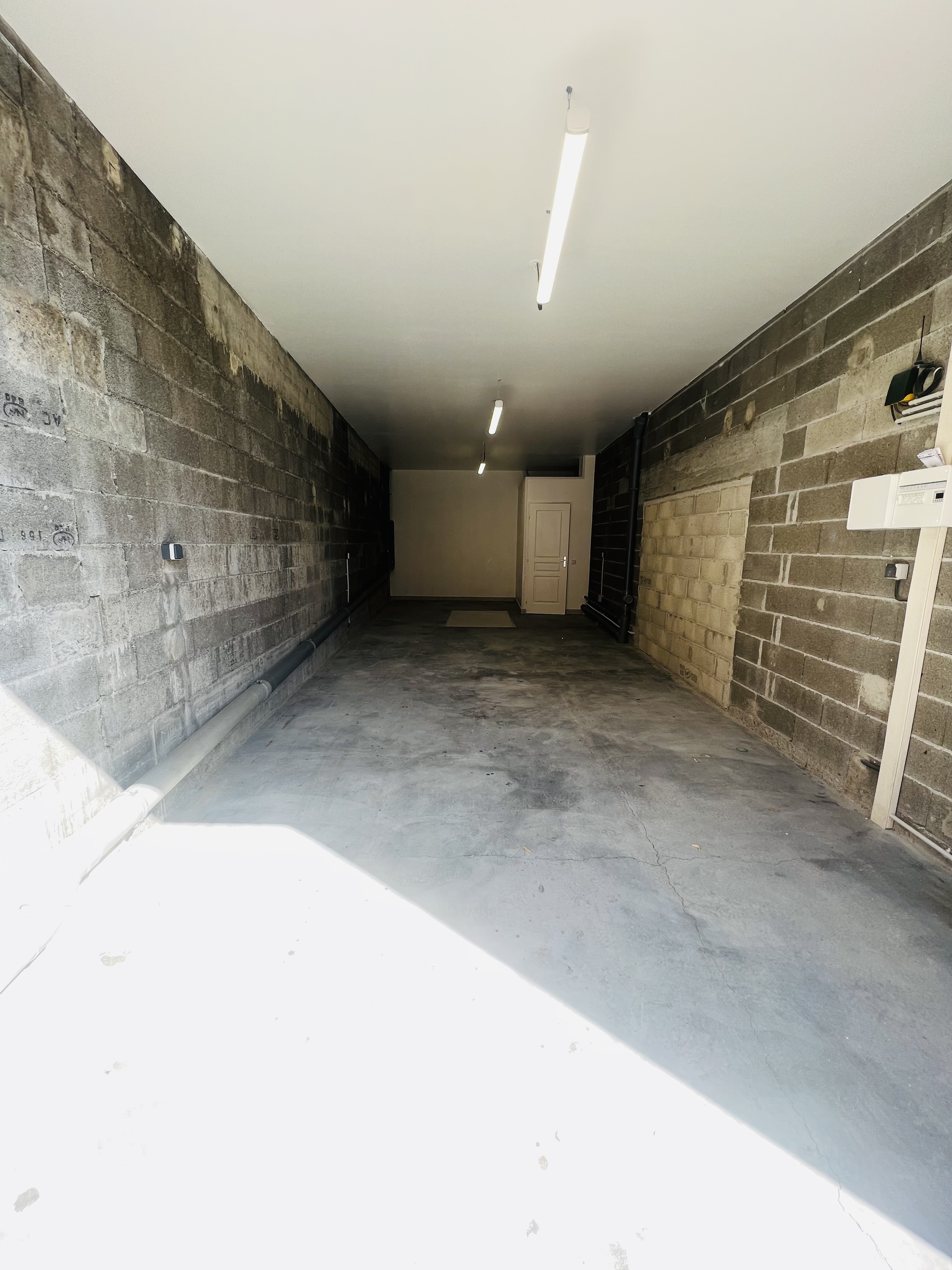 Entrepot 42 m² - Manosque - Réf. G32 - Photo 1