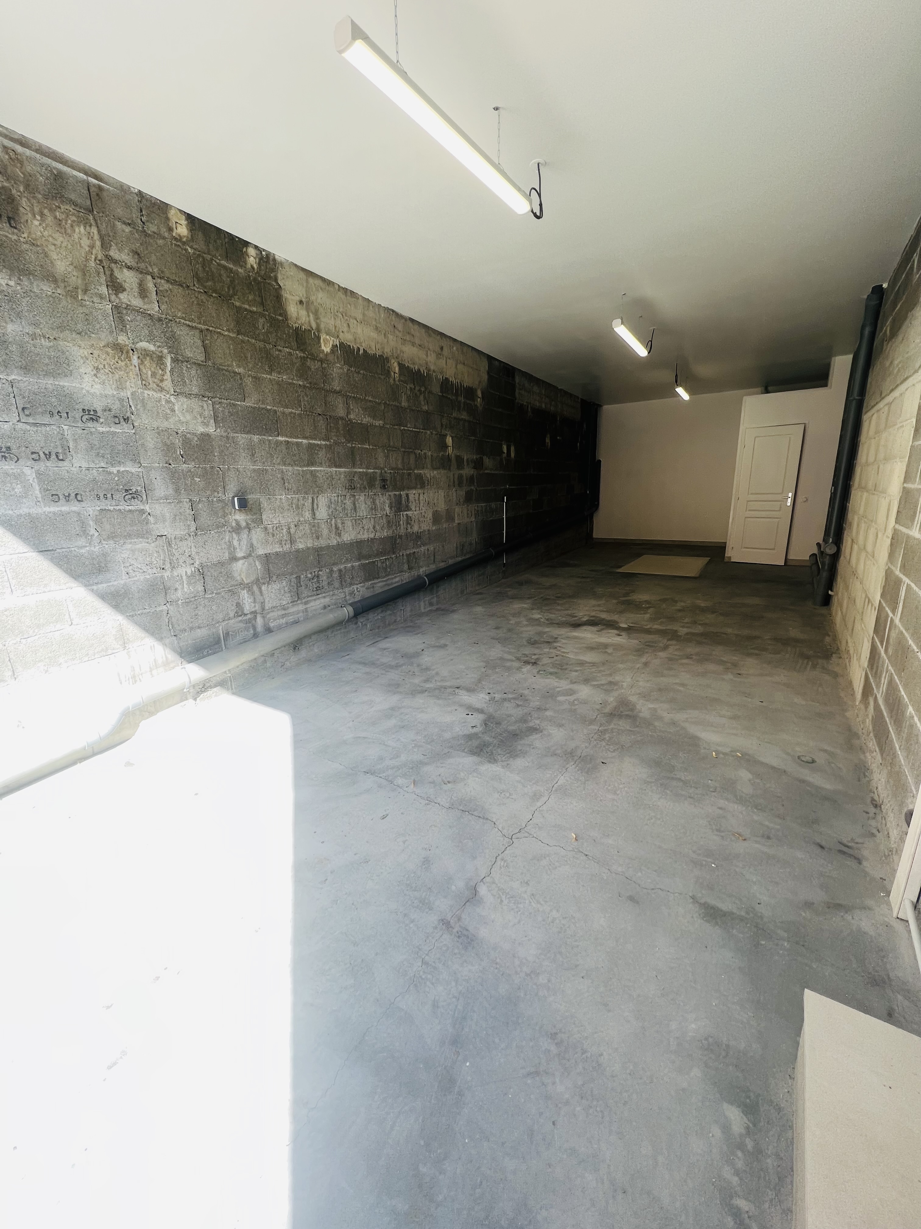 Entrepot 42 m² - Manosque - Réf. G32 - Photo 3