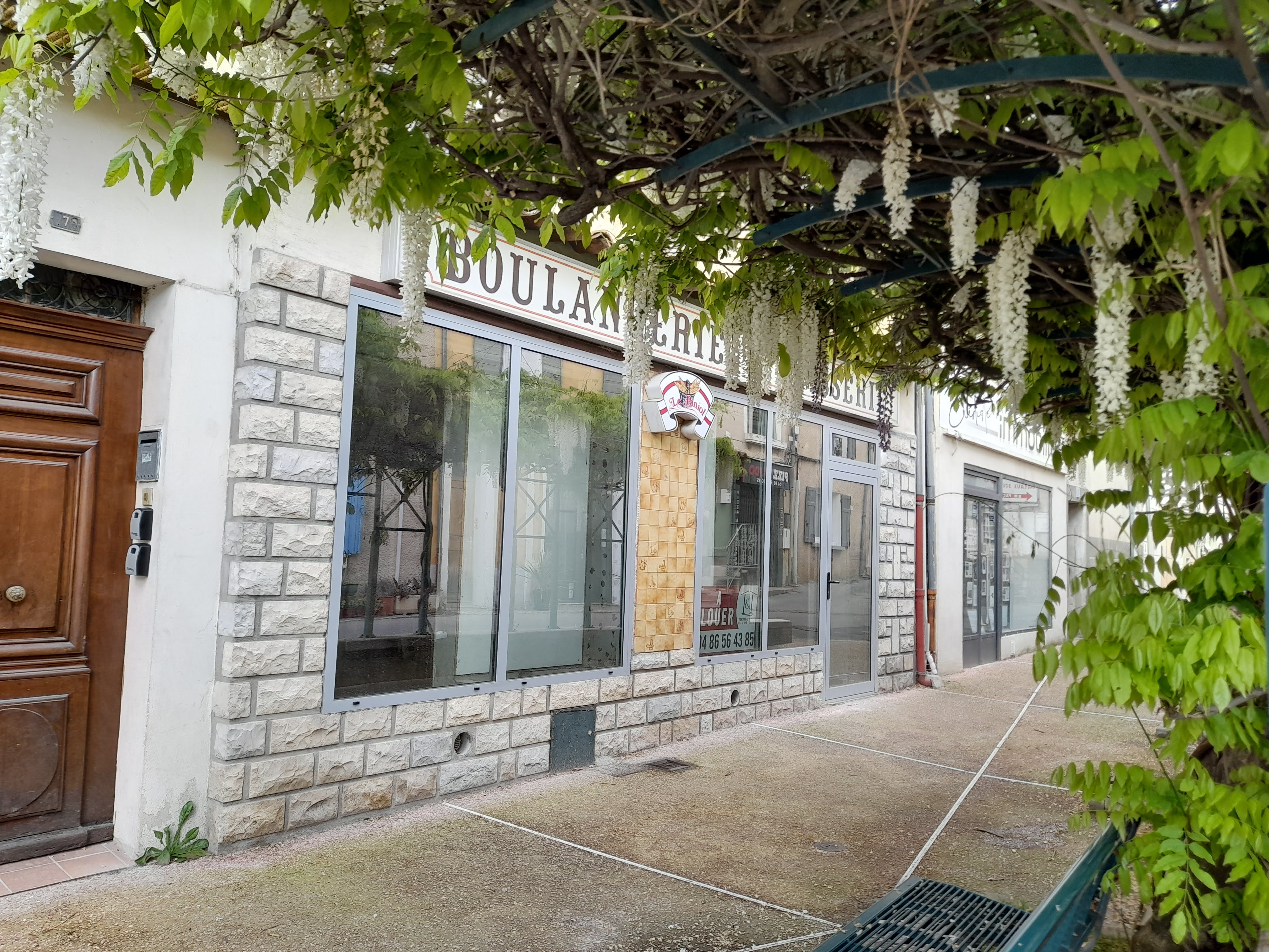 Local commercial 82 m² Sainte Tulle